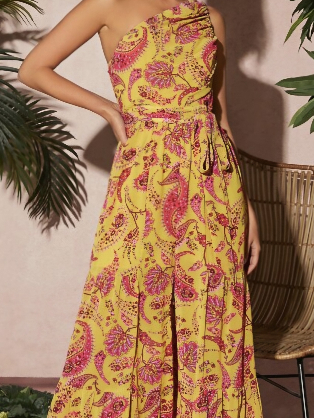 Shein bohemian women's lined one shoulder yellow chiffon paisley jumpsuit L 8/10